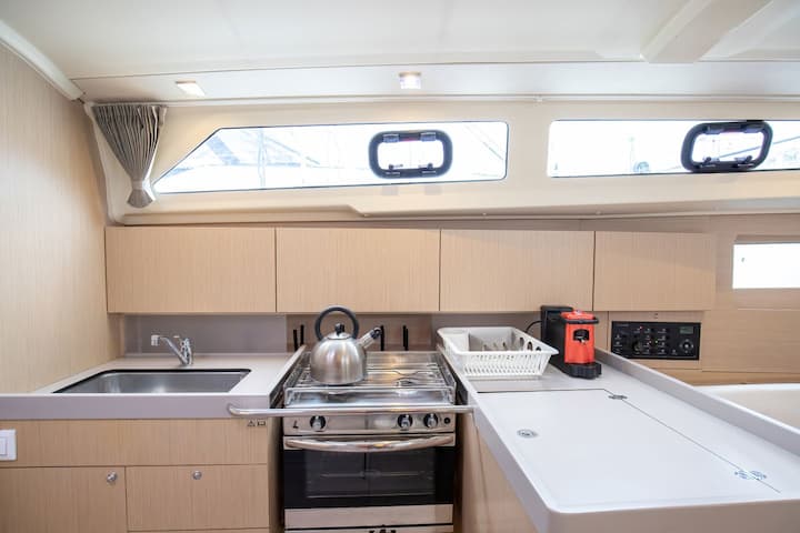 Voilier Beneteau Oceanis 41.1 (2020) pour Charter - Capo d'Orlando | #17284 - 29