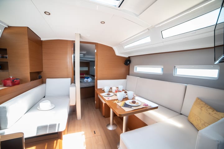 Sailboat Jeanneau Sun Odyssey 410 (2022) for Charter - Gouvia | #17326 - 39