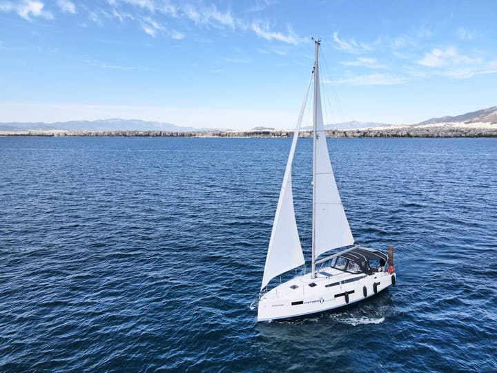 Sailboat Jeanneau Sun Odyssey 410 (2022) for Charter - Gouvia | #17326 - 88