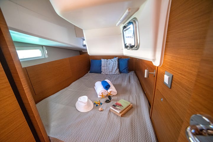 Sailboat Jeanneau Sun Odyssey 410 (2022) for Charter - Gouvia | #17326 - 55