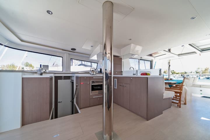  Catamarano Bali 4.8 (2021) per Noleggio, overcloccabile Atene | #17517 - 10