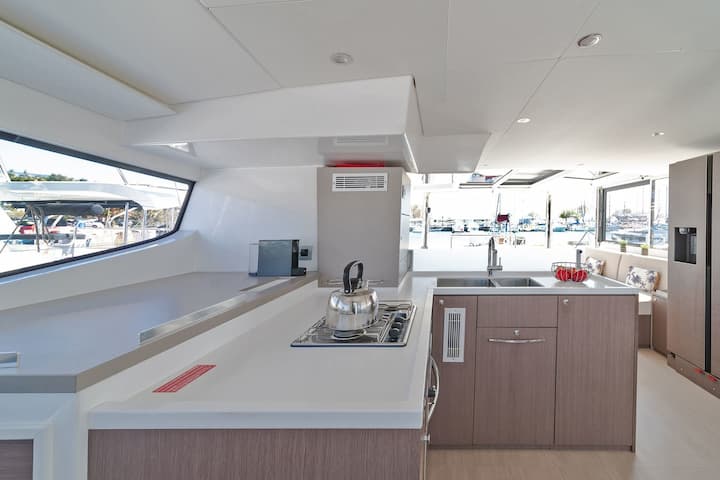  Catamarano Bali 4.8 (2021) per Noleggio, overcloccabile Atene | #17517 - 11