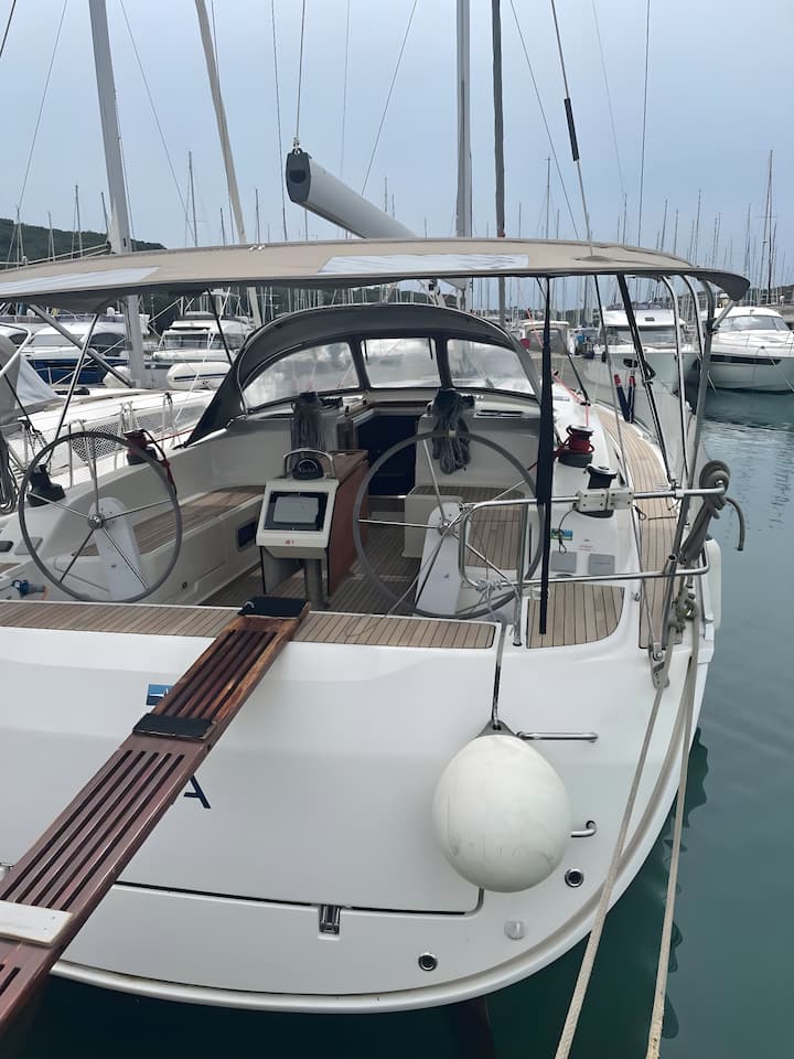 Pula 15.59 m Para Charter Velero - #17529 - 3