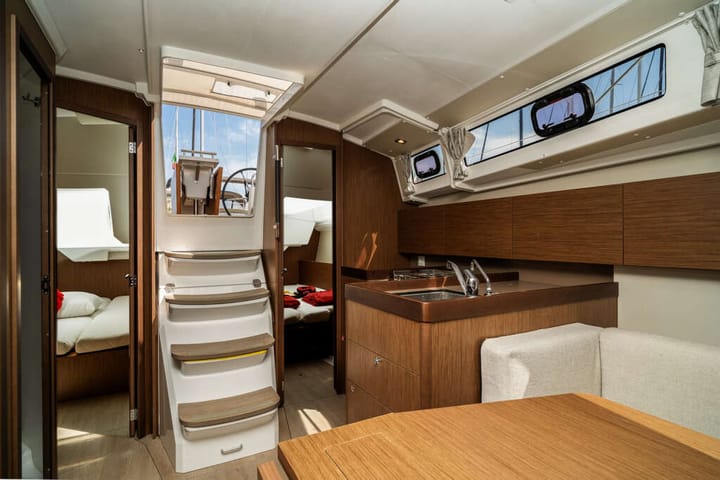  Velero Beneteau Oceanis 38 (2021) para Charter - Portisco | #17584 - 6