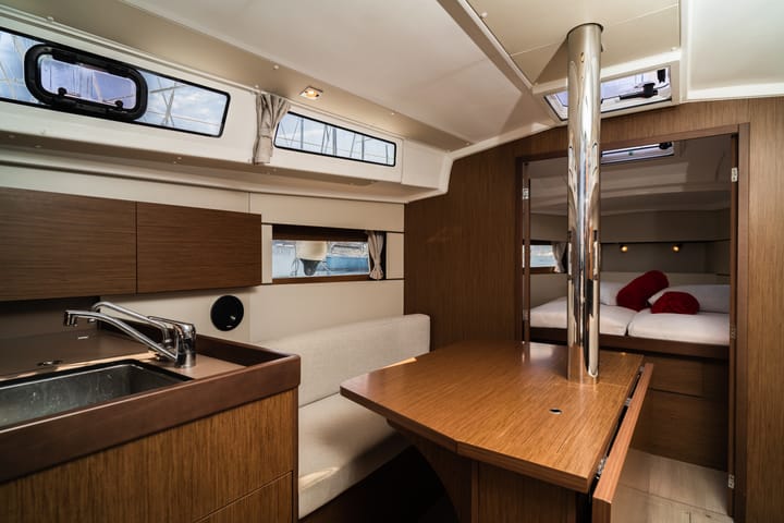  Velero Beneteau Oceanis 38 (2021) para Charter - Portisco | #17584 - 7