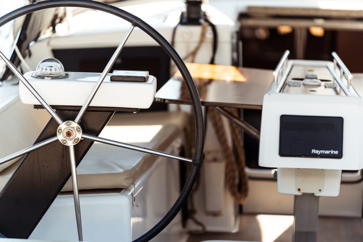  Velero Dufour  360 Grand Large (2022) para Charter - Portisco | #17613 - 15