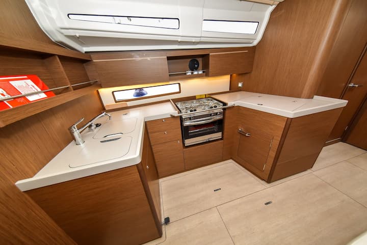 Beneteau Oceanis 40.1 Kiralık Yelkenli (2021) - Zadar | #17625 - 7