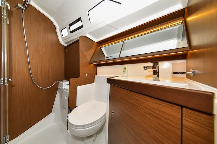 Beneteau Oceanis 40.1 Kiralık Yelkenli (2021) - Zadar | #17625 - 23