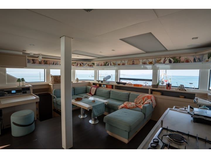 Capo d'Orlando 16.9 m Per noleggio Catamarano - #17630 - 2