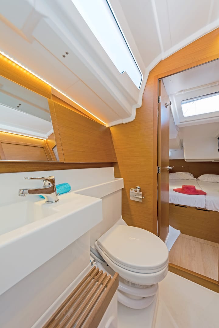 Voilier Jeanneau Sun Odyssey 490 (2020) pour Charter - Skiathos | #17633 - 7