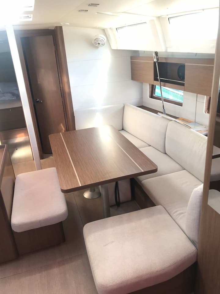 Voilier Beneteau Oceanis 46.1 (2020) pour Charter - Split | #17678 - 6