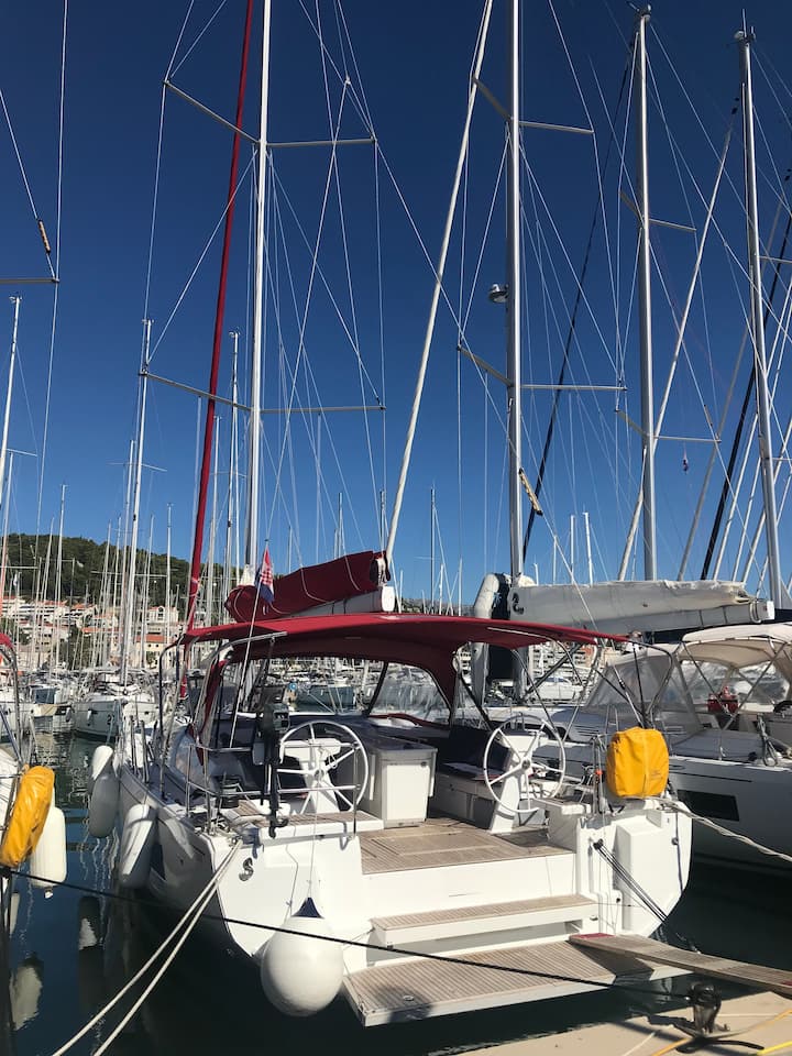 Voilier Beneteau Oceanis 46.1 (2020) pour Charter - Split | #17678 - 4