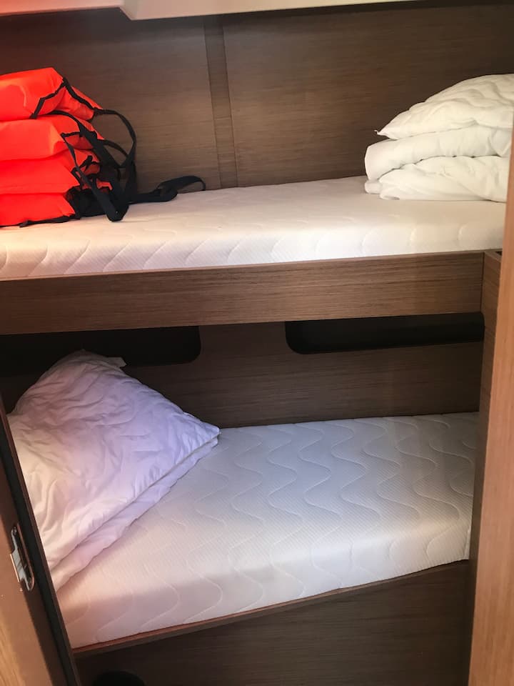 Voilier Beneteau Oceanis 46.1 (2020) pour Charter - Split | #17678 - 12