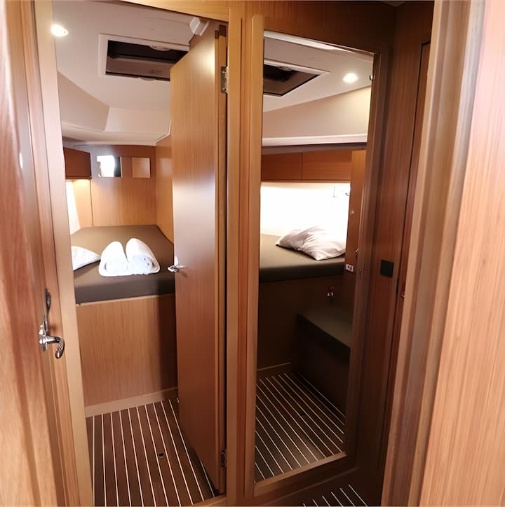  Barca a vela Bavaria 46 Cruiser (2019) per Noleggio, overcloccabile Castellammare di Stabia | #17686 - 14