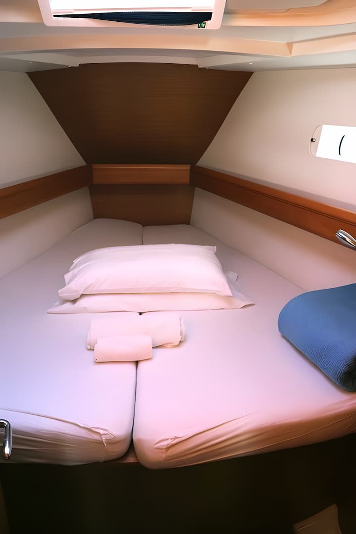 Jeanneau Sun Odyssey 439 Kiralık Yelkenli (2012) - San Miguel de Abona | #17720 - 13