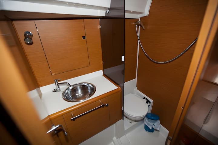 Jeanneau Sun Odyssey 439 Kiralık Yelkenli (2012) - San Miguel de Abona | #17720 - 16