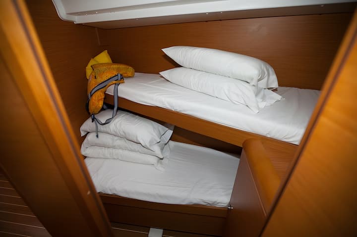 Jeanneau Sun Odyssey 439 Kiralık Yelkenli (2012) - San Miguel de Abona | #17720 - 14