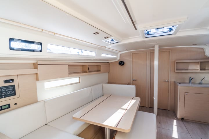 Olbia 12.43 m Per noleggio Barca a vela - #17740 - 20