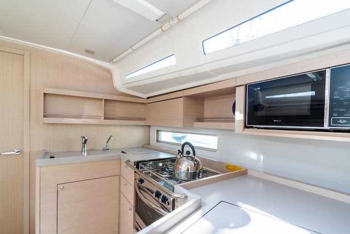 Olbia 12.43 m Per noleggio Barca a vela - #17740 - 15