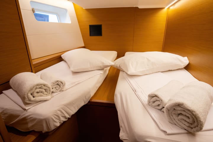 Jeanneau 54 Kiralık Yelkenli (2022) - Salerno | #17744 - 8