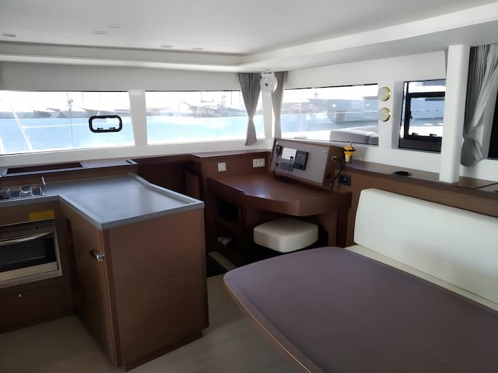 Catamaran Lagoon 450F (2020) for Charter - Athens | #17796 - 20