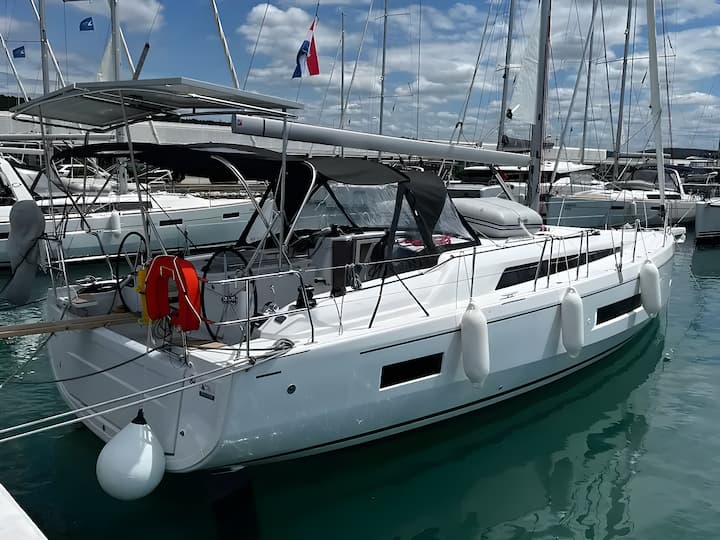 Beneteau, Oceanis 40.1 (2023) - #17812