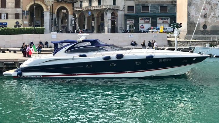 Portofino 18.4 m Per noleggio Yacht a motore - #17815 - 10