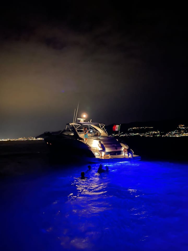 Portofino 18.4 m Per noleggio Yacht a motore - #17815 - 6