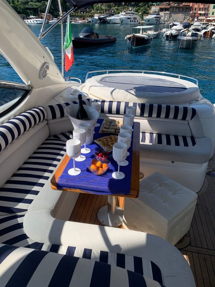 Portofino 18.4 m Per noleggio Yacht a motore - #17815 - 9
