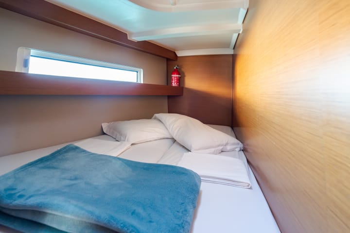Sailboat Jeanneau Sun Odyssey 440 (2020) for Charter - Furnari | #17818 - 22