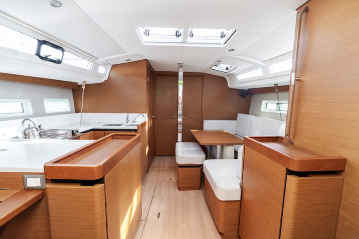 Sailboat Jeanneau Sun Odyssey 440 (2020) for Charter - Furnari | #17818 - 11