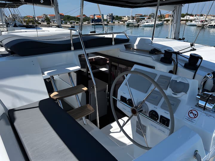 Catamaran Fountaine Pajot Astrea 42 (2022) pour Charter - Sukošan | #17820 - 5