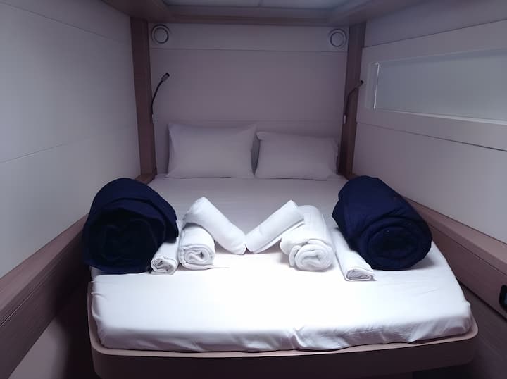 Catamaran Lagoon  46  (2023) for Charter - Athens | #17956 - 10