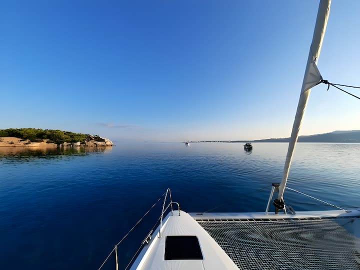 Catamaran Fountaine Pajot Astrea 42 (2020) for Charter - Athens | #17967 - 6
