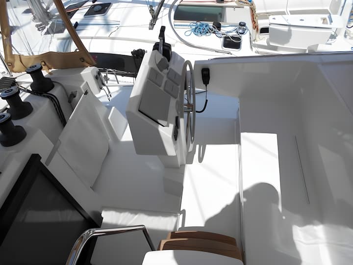 Catamaran Fountaine Pajot Astrea 42 (2020) for Charter - Athens | #17967 - 11