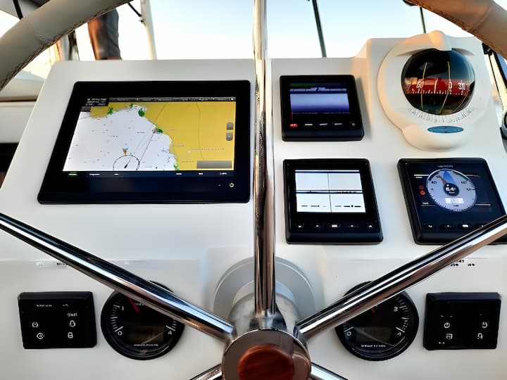 Catamaran Fountaine Pajot Astrea 42 (2020) for Charter - Athens | #17967 - 10
