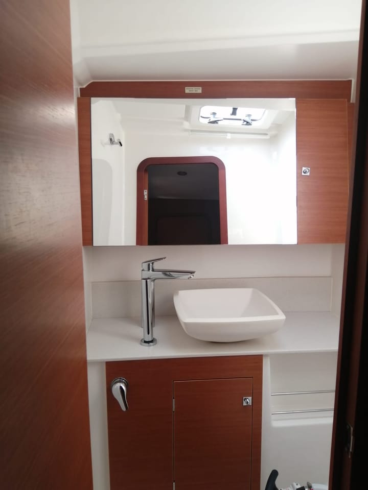 Segelboot Dufour  520 Grand Large (2019) für Charter - Milazzo | #17984 - 44