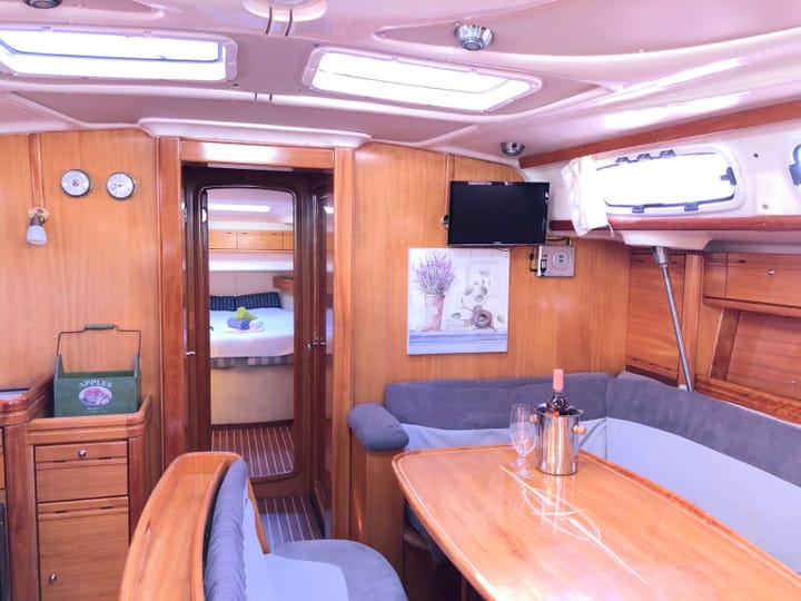  Zeilboot Bavaria  46 (2008) voor Charter - Athene | #18002 - 2