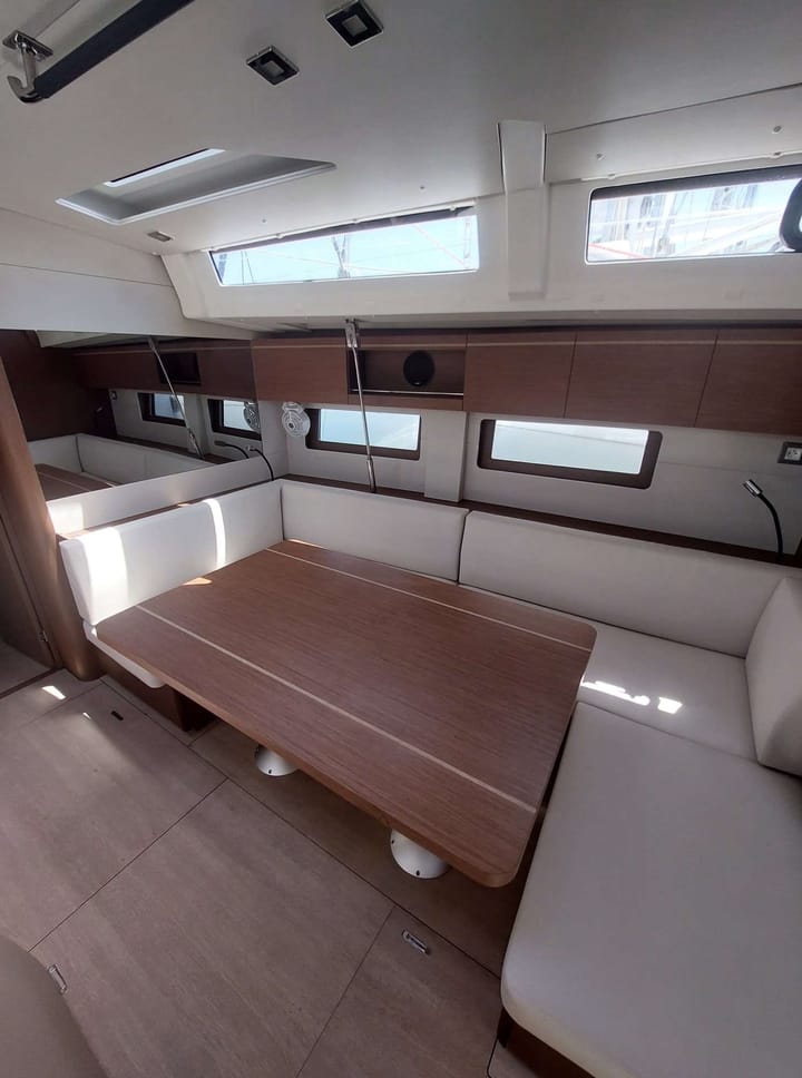  Barca a vela Beneteau Oceanis 51.1 (2023) per Noleggio, overcloccabile Gouvia | #18017 - 6