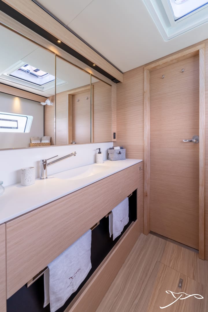 Catamaran Nautitech 44 Open (2023) for Charter - Cogolin | #18106 - 20