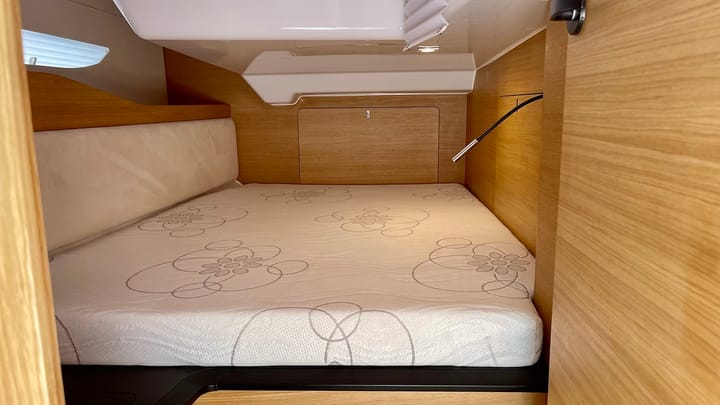  Velero Elan E6 Performance (2023) para Charter - Pirovac | #18169 - 8