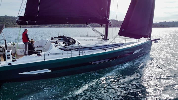  Velero Elan E6 Performance (2023) para Charter - Pirovac | #18169 - 13