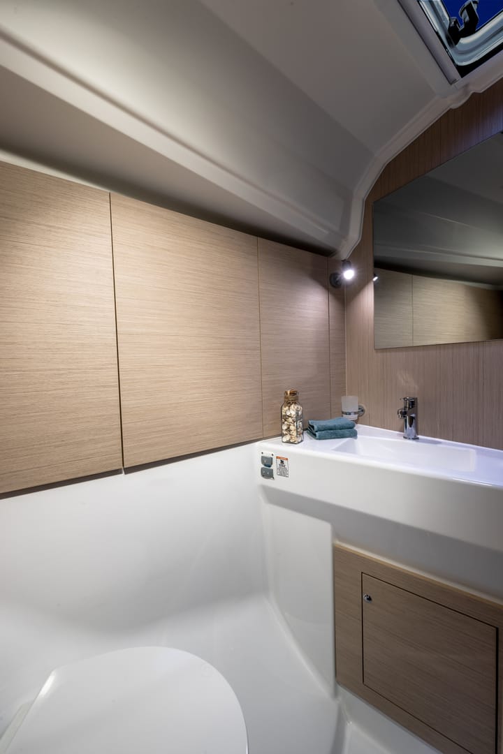 Segelboot Beneteau Oceanis 40.1 (2022) für Charter - Dubrovnik | #18223 - 12