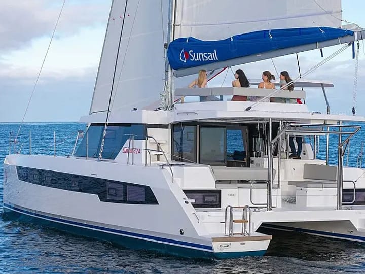 Raiatea 12.8 m Voor Charter Catamaran - #18464 - 1