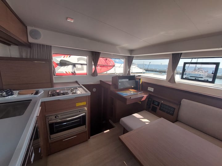  Catamaran Lagoon  40 (2023) voor Charter - Novi Vinodolski | #18524 - 8