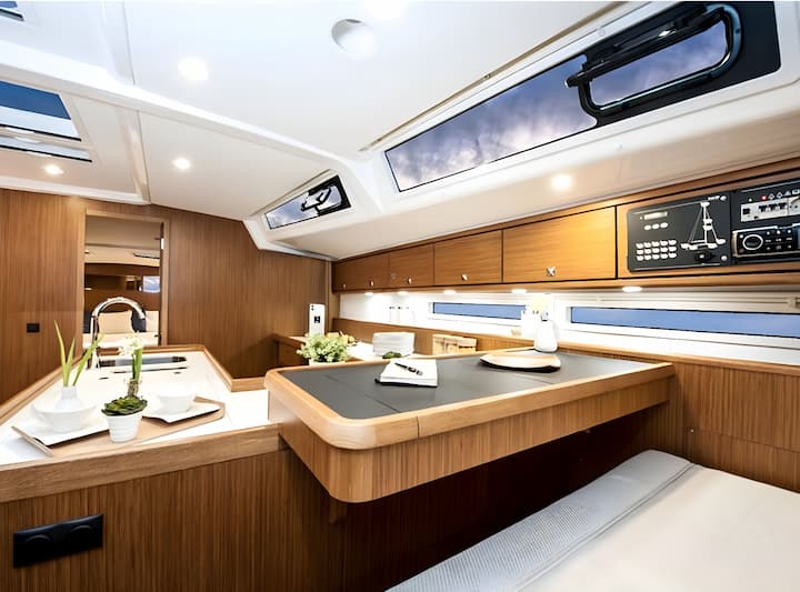  Barca a vela Bavaria  Cruiser 56 (2016) per Noleggio, overcloccabile Rhodes | #18635 - 13