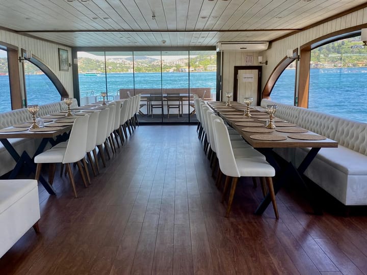 Fait sur mesure Yacht à moteur (2020) for Charter - Bebek | #18699 - 10