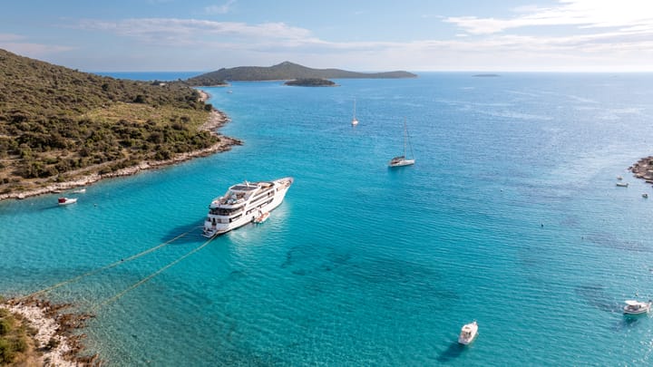 Custom Made Motor Yacht (2016) for Charter - Split | #18891 - 35