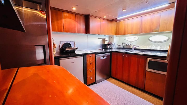 Motor Yacht Sunseeker Predator 82 (2023) for Charter - Bodrum | #18956 - 38