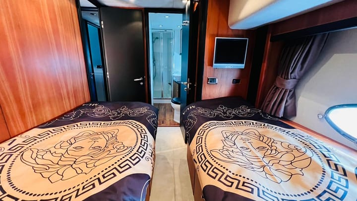 Motor Yacht Sunseeker Predator 82 (2023) for Charter - Bodrum | #18956 - 30